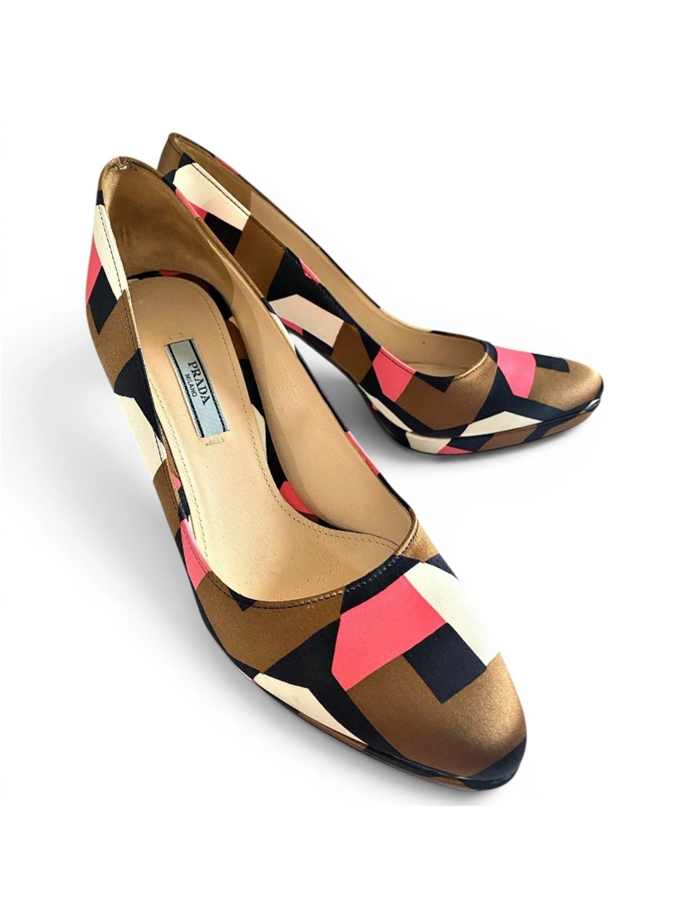 🛍️Prada Authentic “Made to Order” Collection Custom Made Satin Geometric Pump